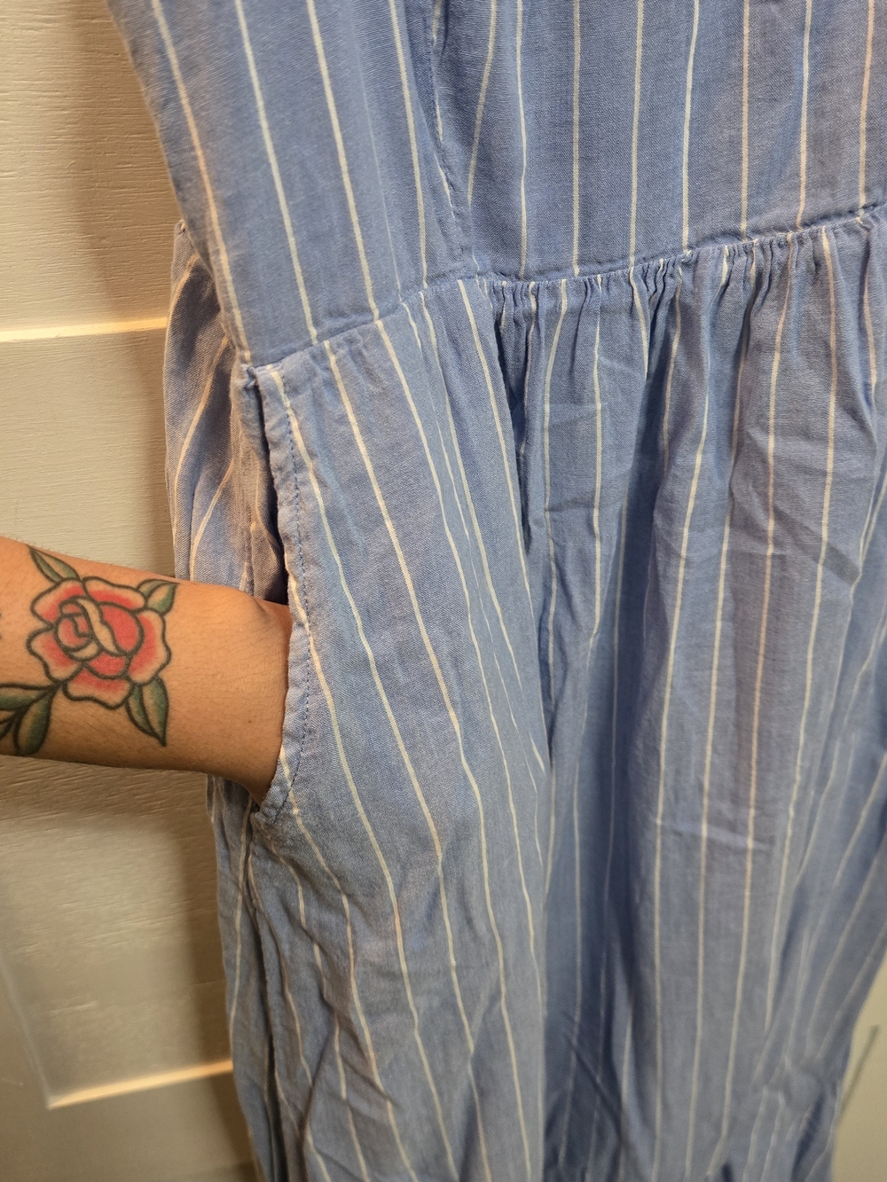 Old Navy Light Blue and White Striped Midi Sundress - Picture 4 of 9